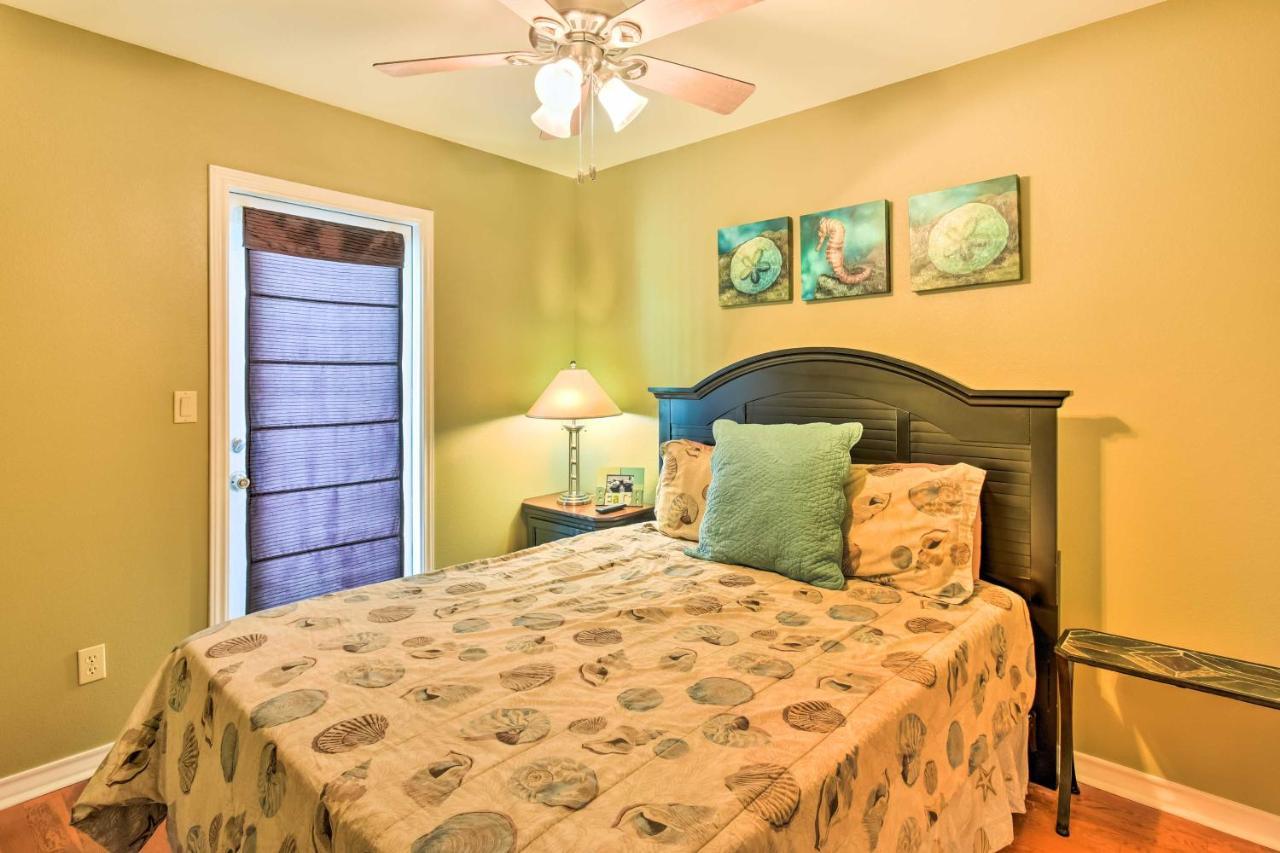 Port Aransas Condo With Pool Access - Walk To Beach! ภายนอก รูปภาพ
